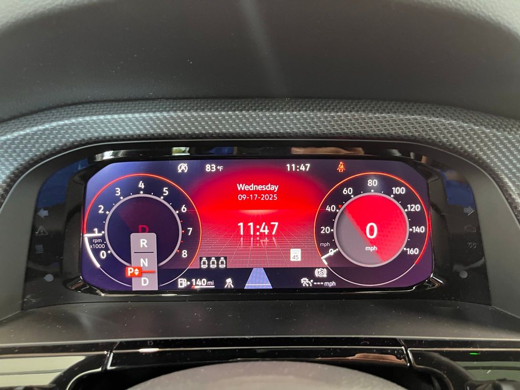 2025 Volkswagen Atlas Cross Sport SEL R-Line photo 19