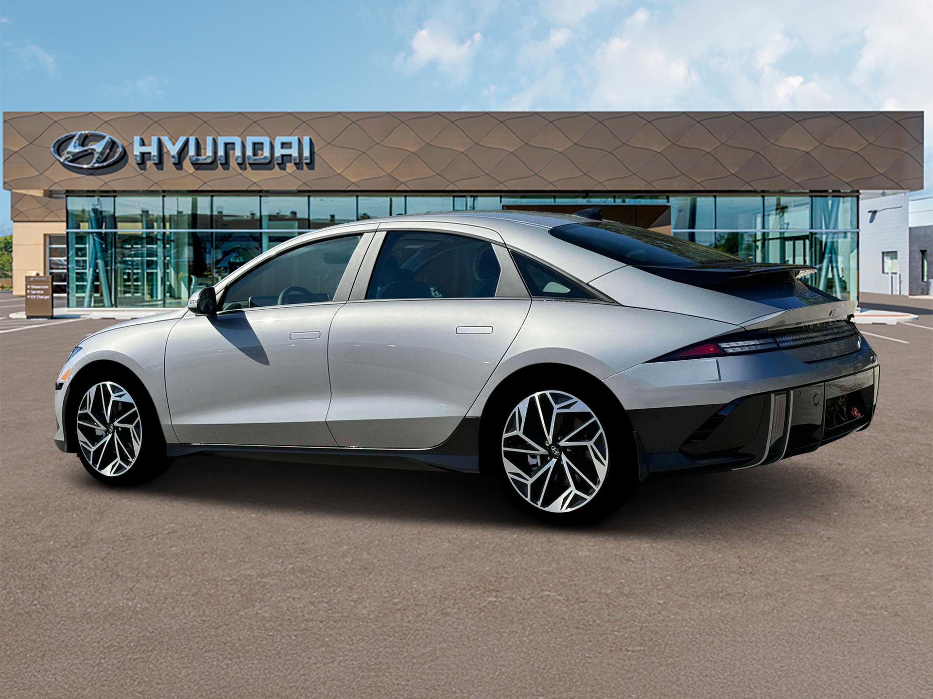 2025 Hyundai Ioniq 6 SEL photo 4