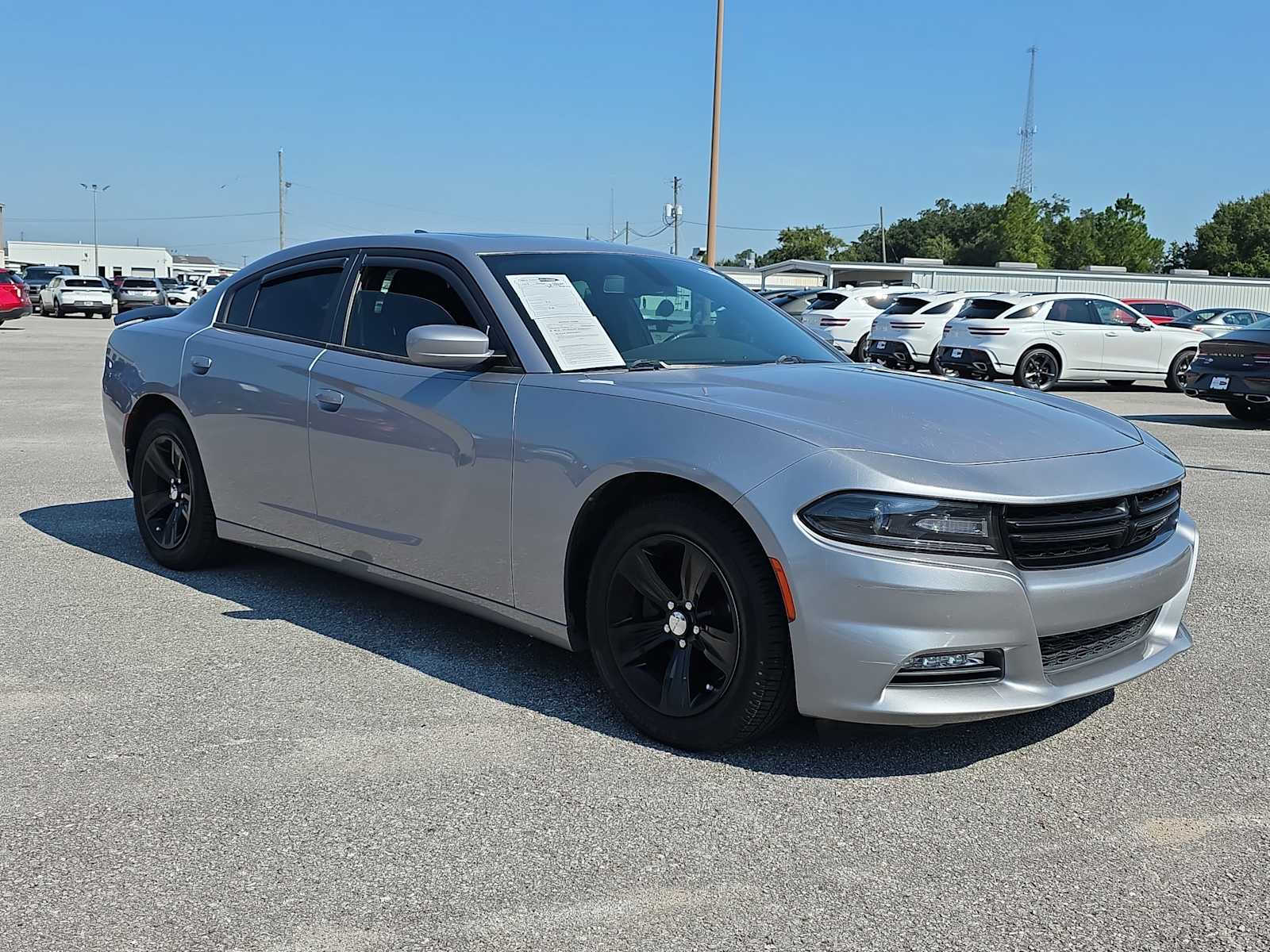 2018 Dodge Charger SXT Plus photo 2