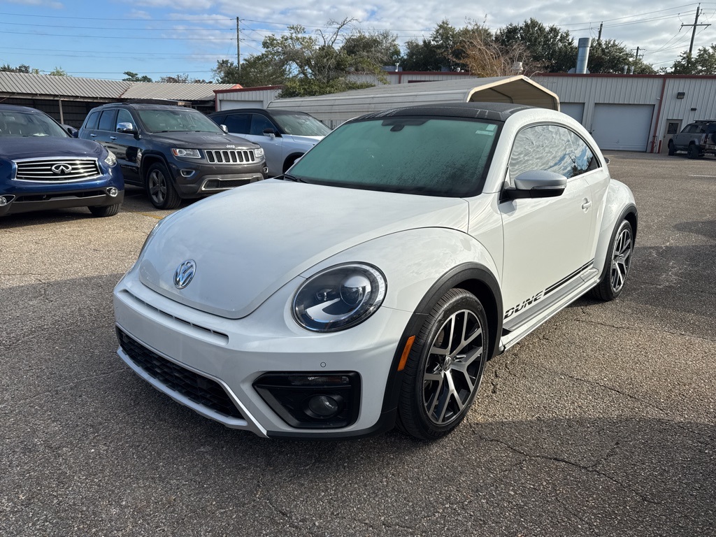 2017 Volkswagen Beetle 1.8T Dune photo 3