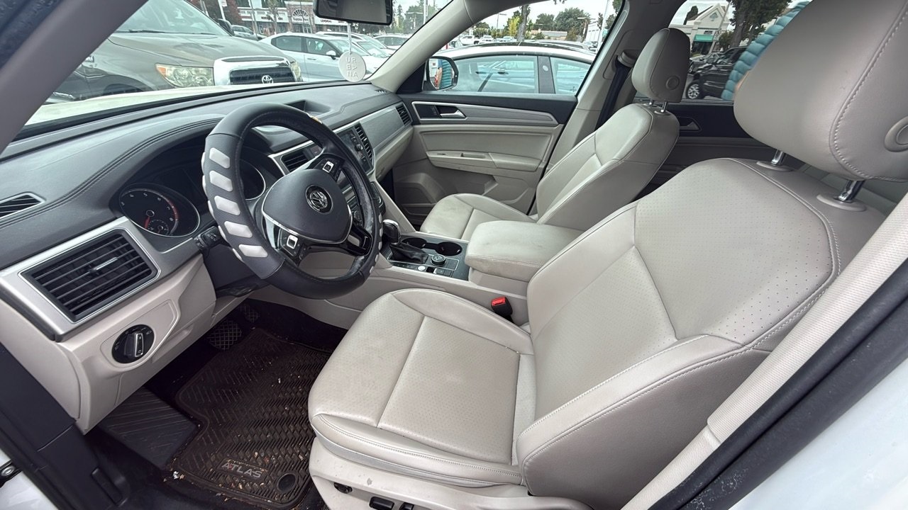 2018 Volkswagen Atlas V6 SE photo 4