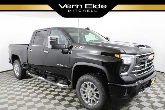 New 2025 Chevrolet Silverado 3500 HD LT Crew Cab in Mitchell