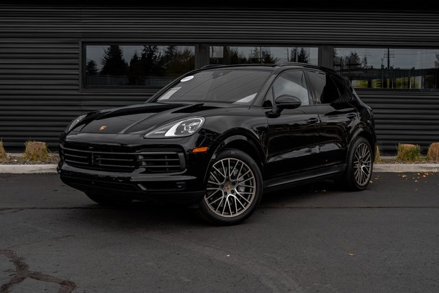 2023 Porsche Cayenne Base's photo