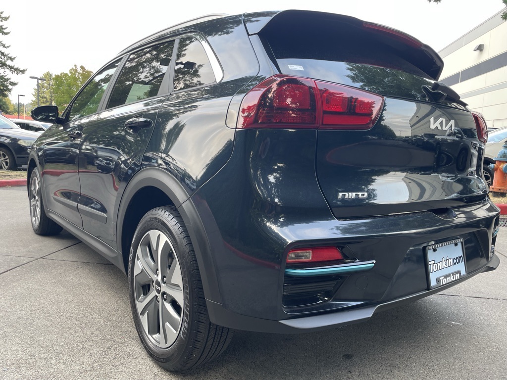 2022 Kia Niro EV EX photo 3