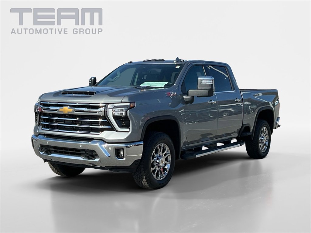 2026 Chevrolet Silverado 2500HD LTZ photo 3