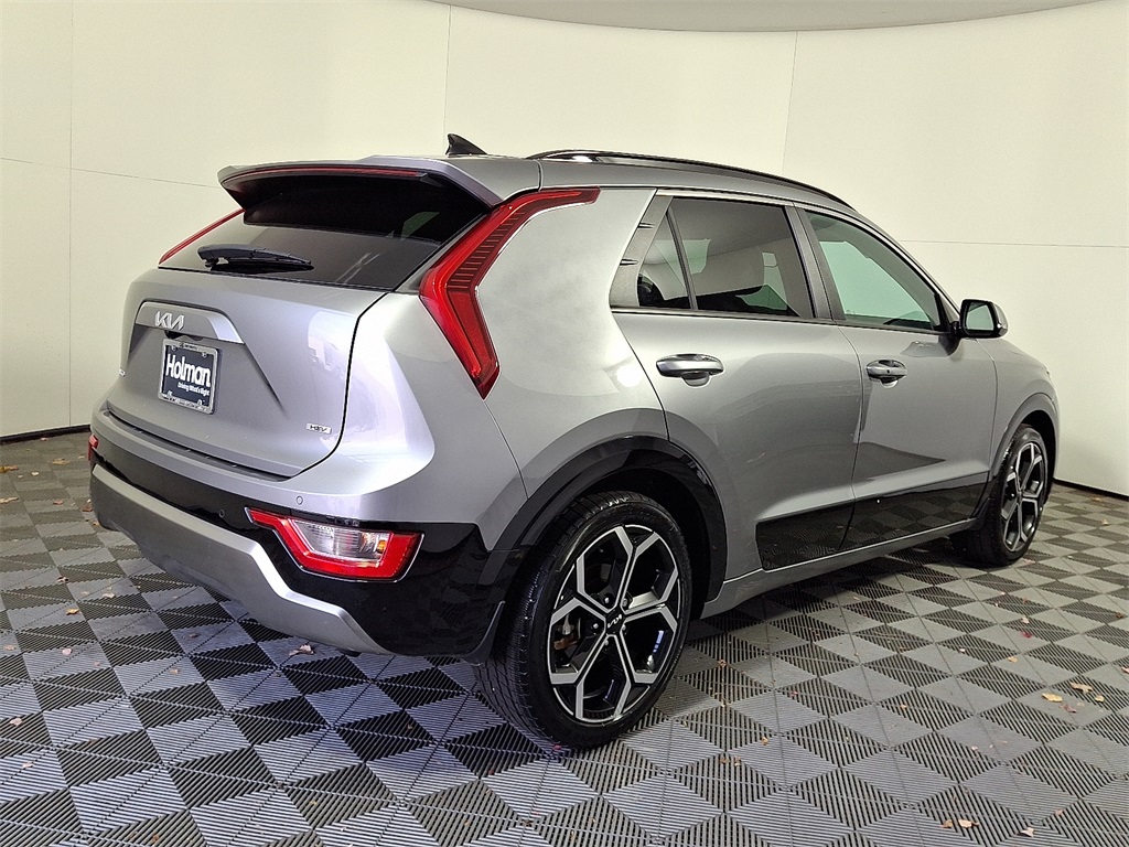 2023 Kia Niro EX Touring photo 4
