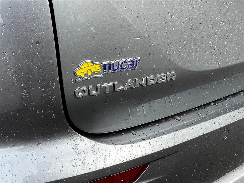 2024 Mitsubishi Outlander SE Ralliart photo 28