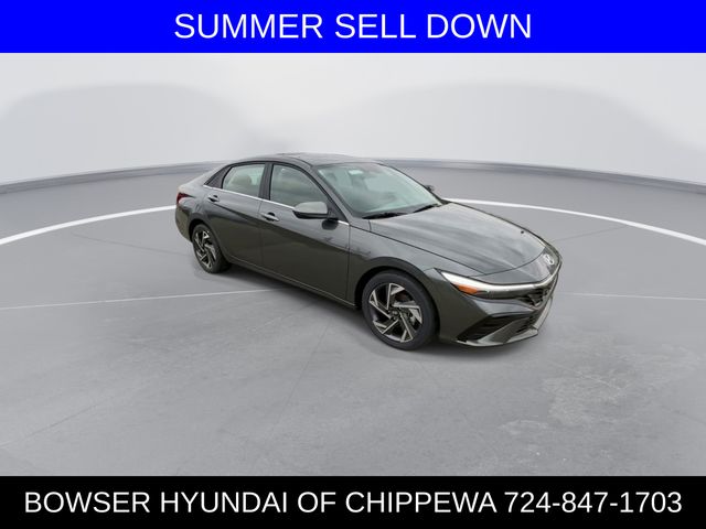 2024 Hyundai Elantra SEL Convenience photo 2