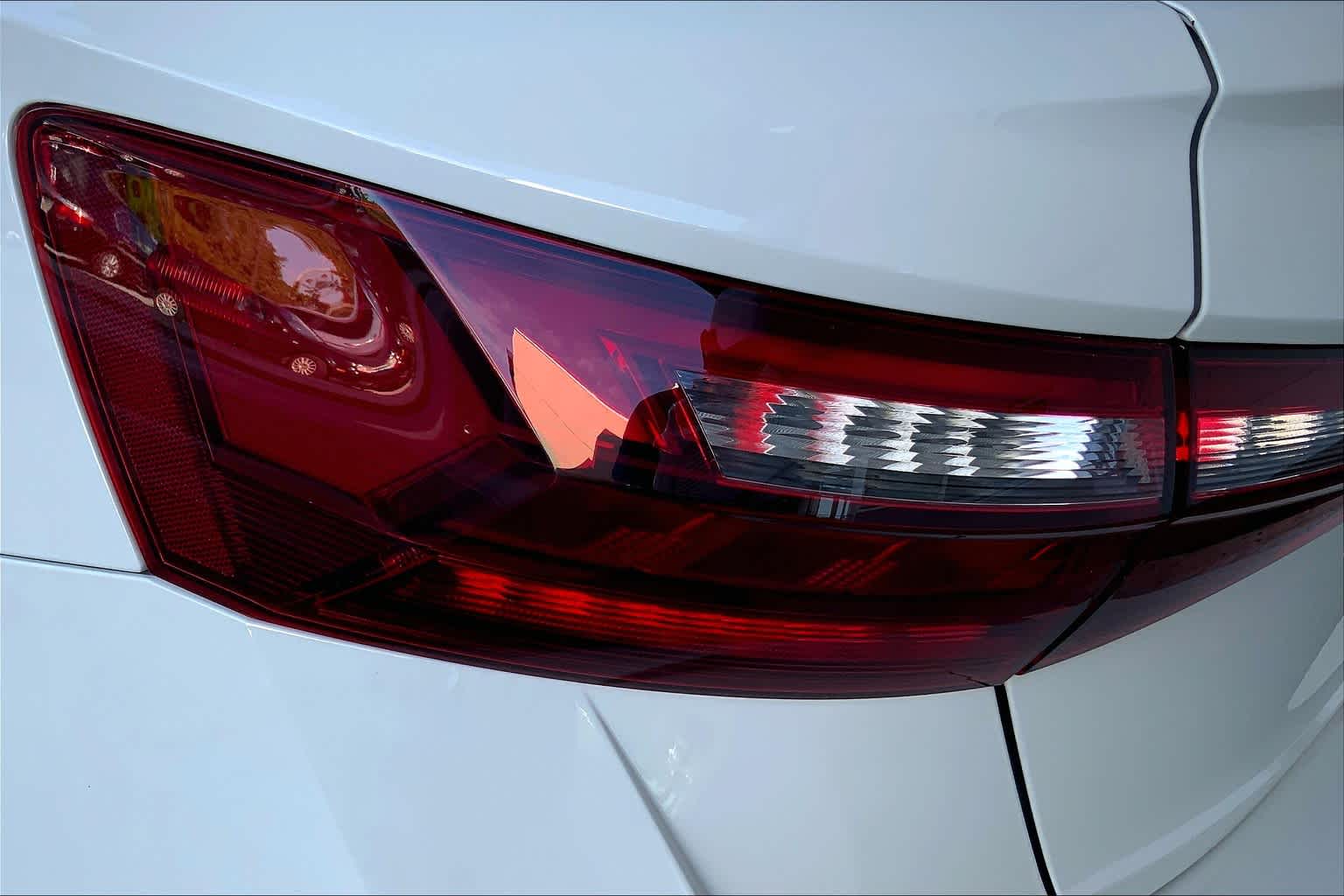 2025 Volkswagen Jetta Sport photo 14