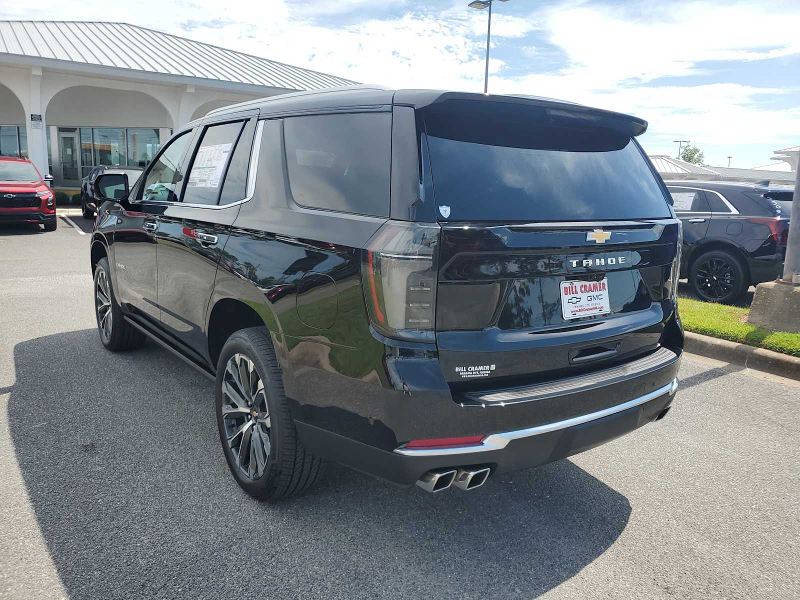2025 Chevrolet Tahoe High Country photo 3