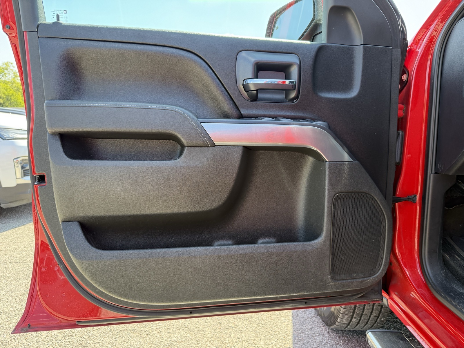 2017 Chevrolet Silverado 1500 LT photo 14