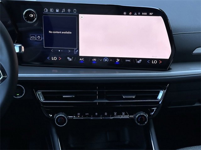 2026 Chevrolet Traverse photo 11