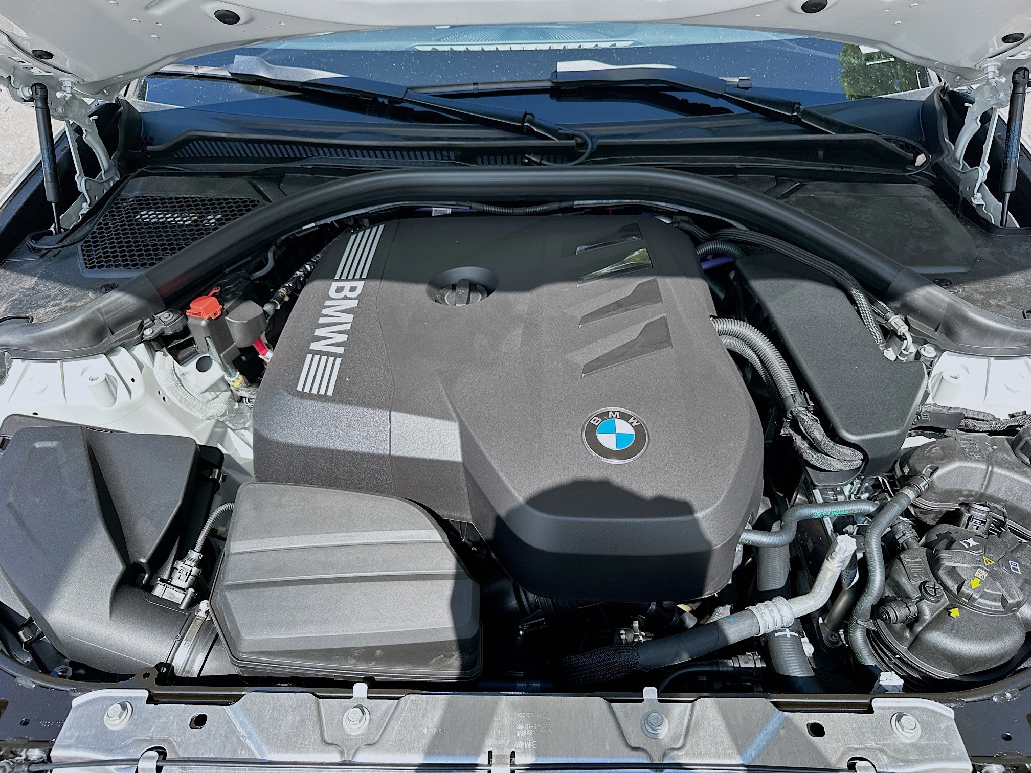 2025 Bmw 330i photo 25