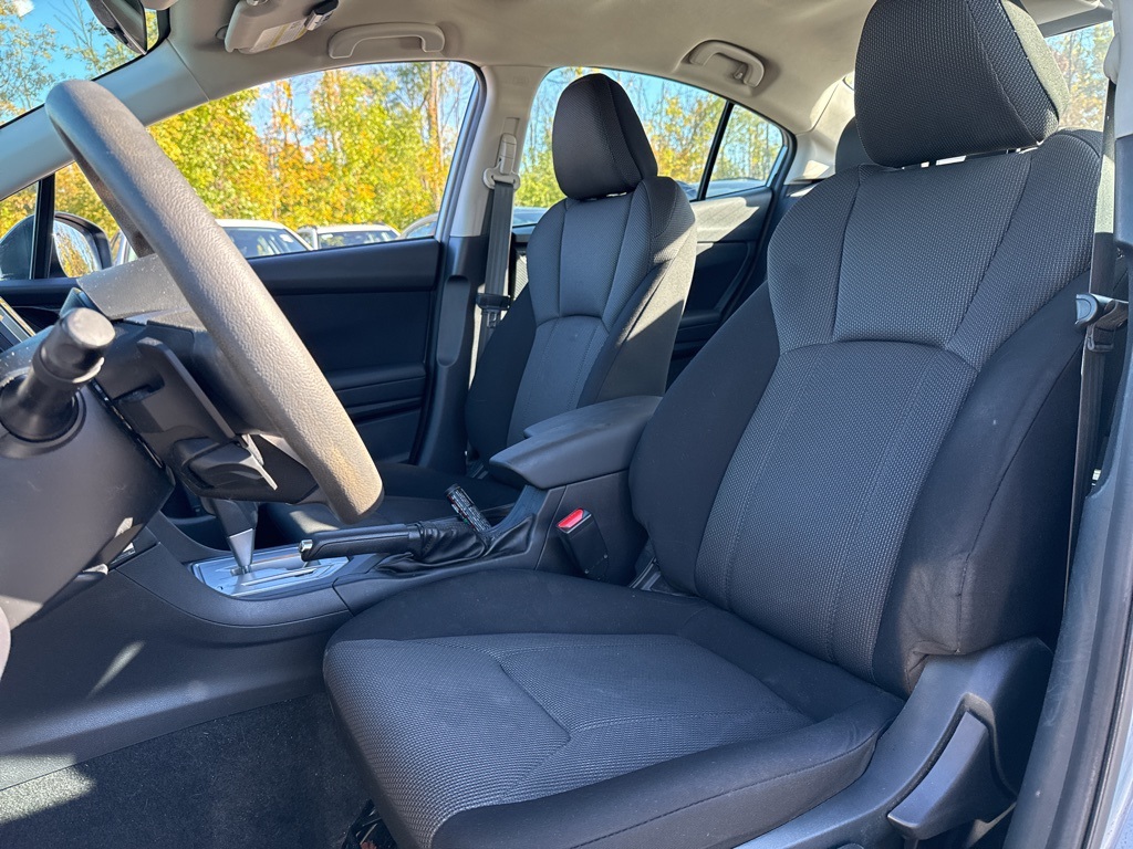 2020 Subaru Impreza Premium photo 3