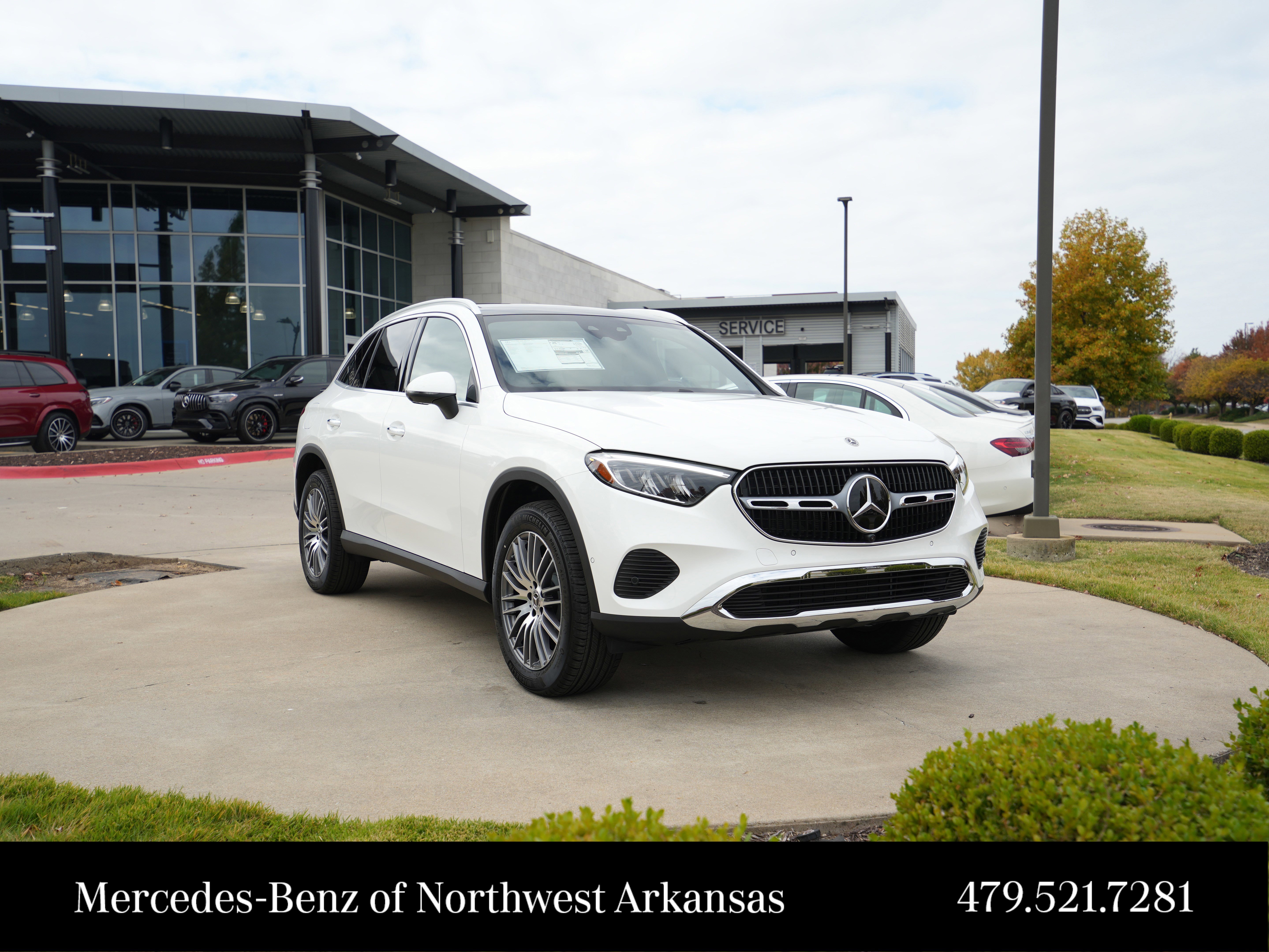 2026 Mercedes-Benz GLC Base's photo