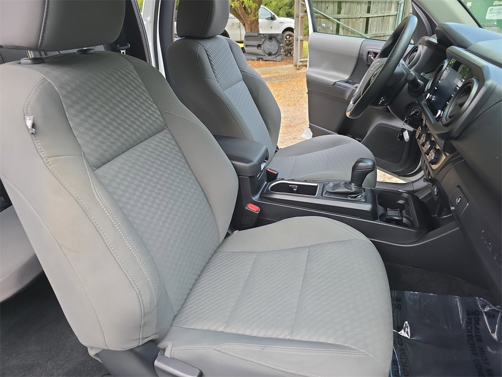 2023 Toyota Tacoma SR 4x4 Access Cab photo 10