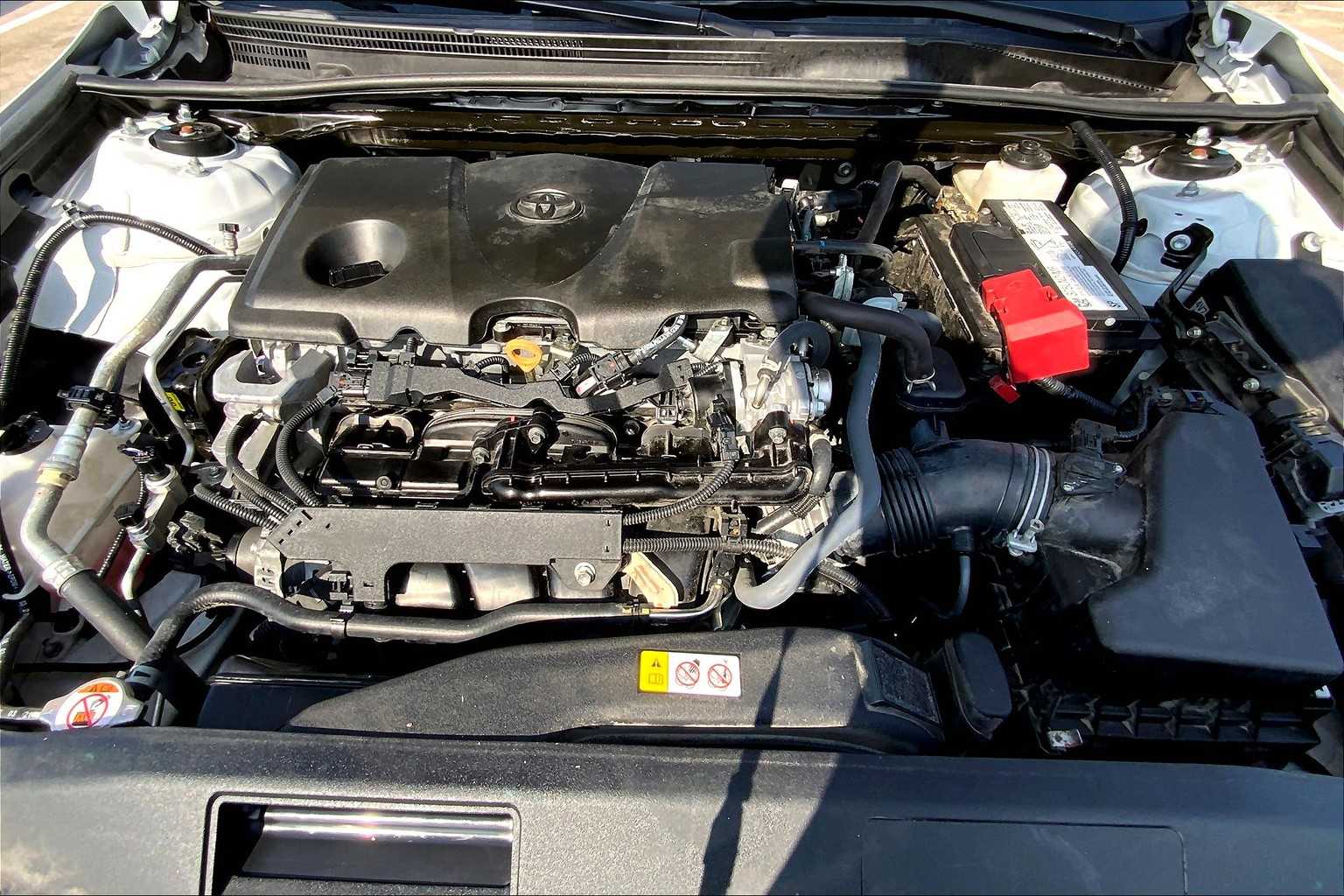 2022 Toyota Camry SE photo 27