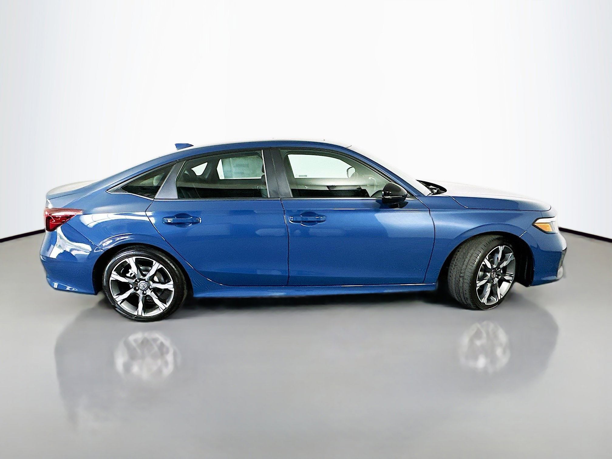 2026 Honda Civic Sport Touring Hybrid photo 7