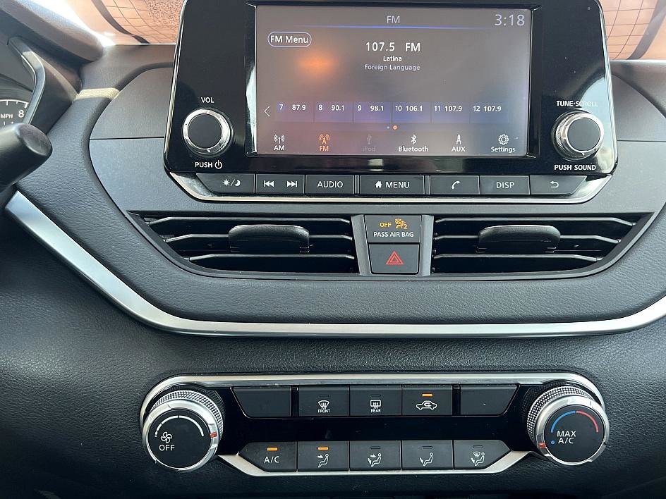 2022 Nissan Altima 2.5 S photo 21