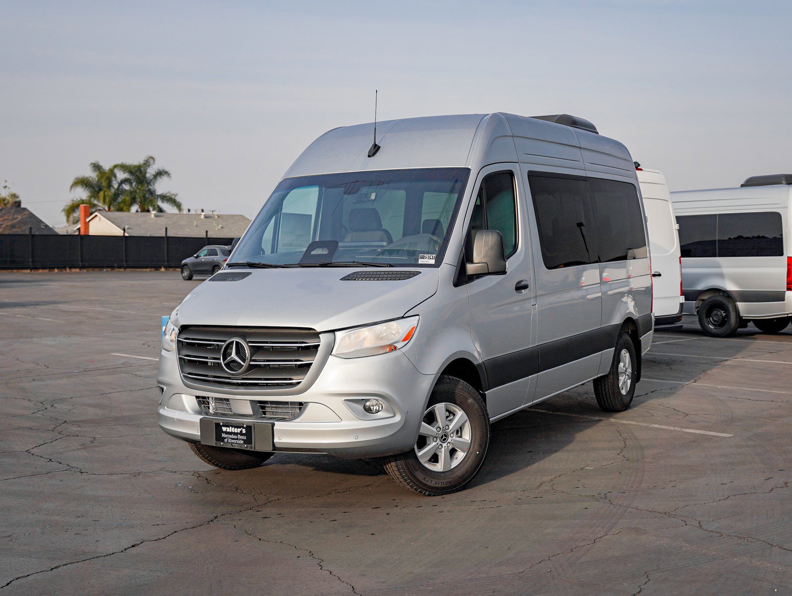 18 Passenger Sprinter 2500 New High-tech Silver Metallic 2025