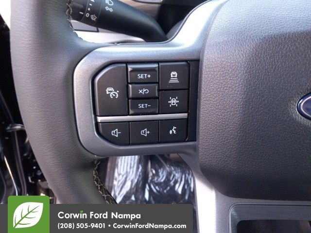 2025 Ford F-150 Lariat photo 16