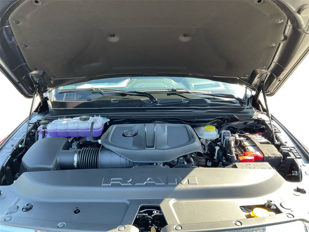 2026 Ram 1500 Laramie photo 12
