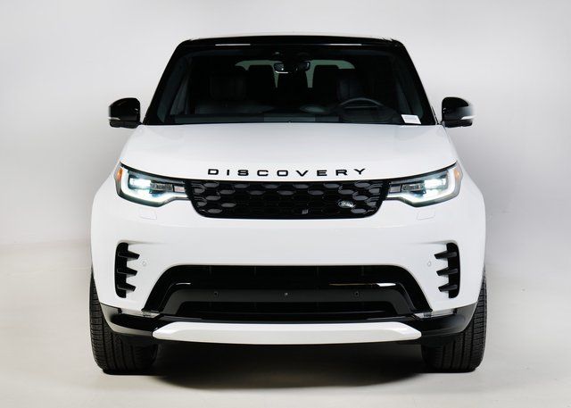 2025 Land Rover Discovery SE photo 8