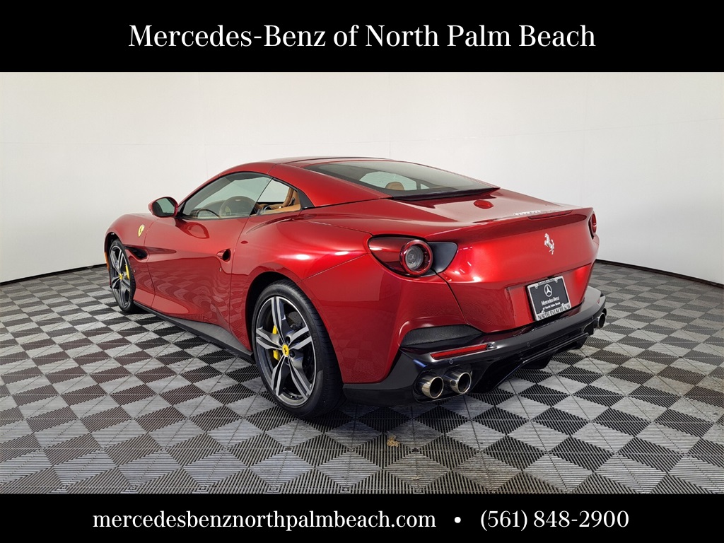 2019 Ferrari Portofino Base photo 3