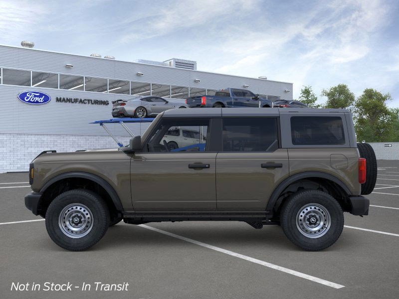 2025 Ford Bronco Base photo 2
