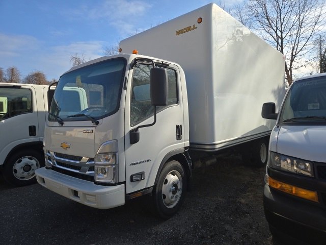 2024 Chevrolet Silverado 4500HD photo 2
