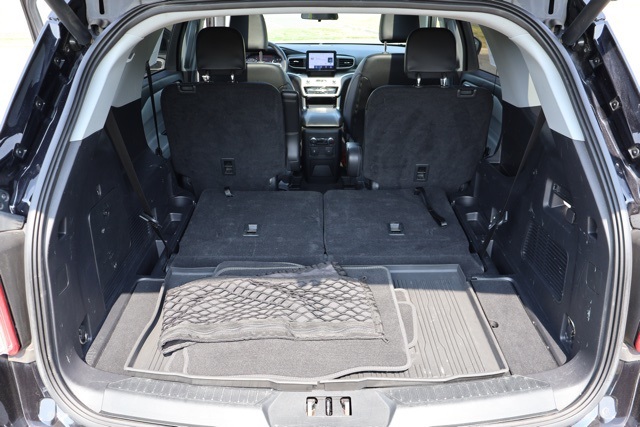 2022 Ford Explorer XLT photo 23
