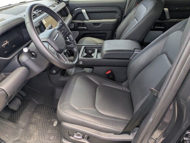 2024 Land Rover Defender Outbound photo 7