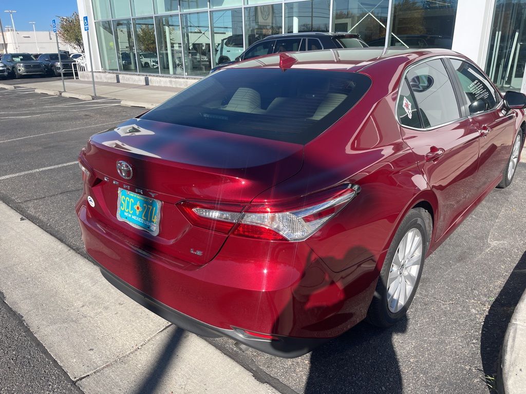 2020 Toyota Camry LE photo 3