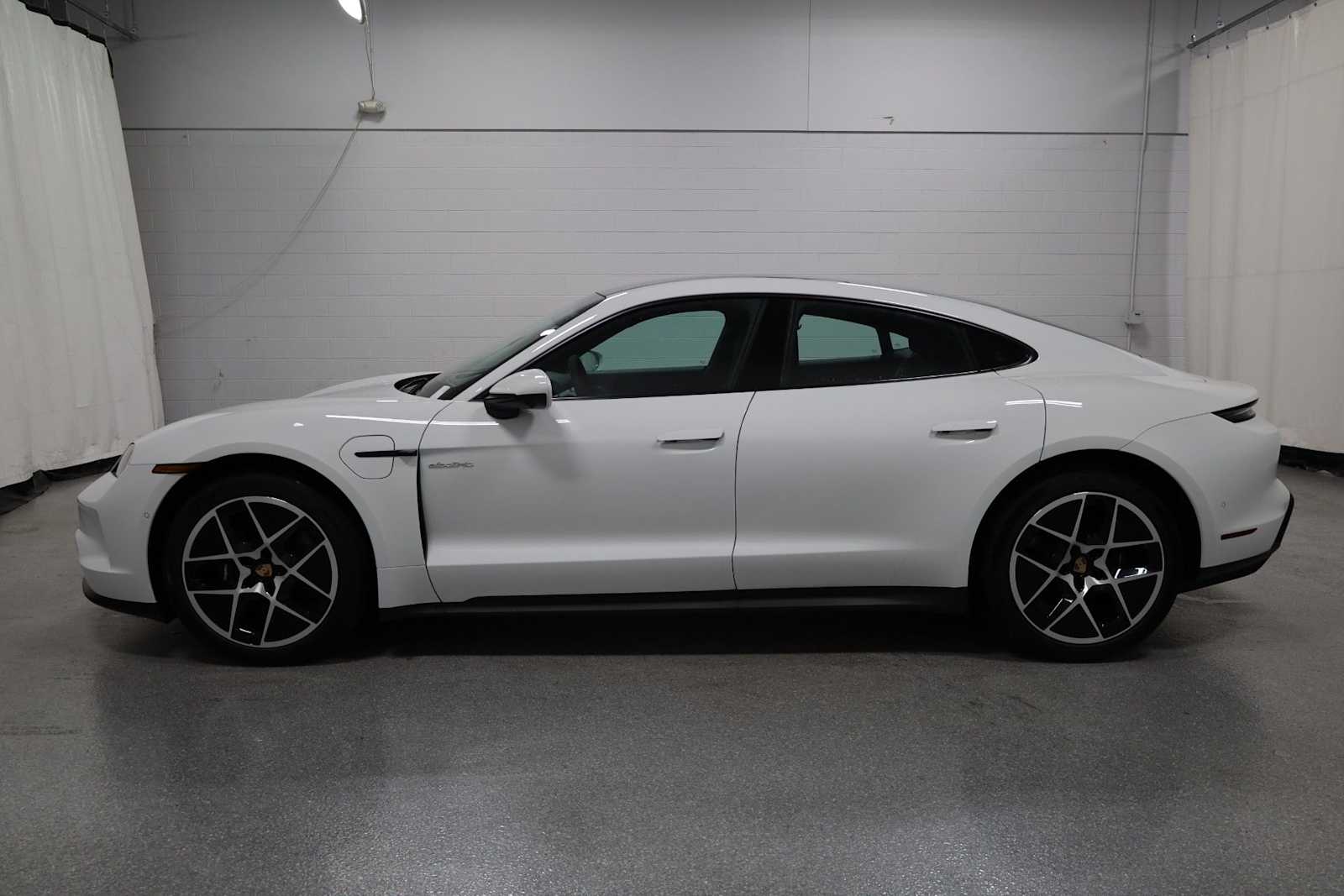 Certified 2025 Porsche Taycan Base with VIN WP0AA2Y12SSA09321 for sale in Novi, MI