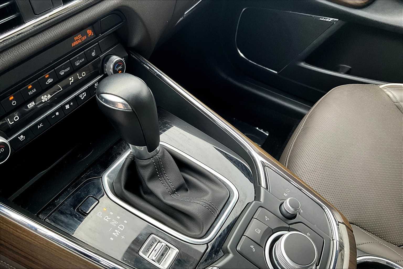2022 Mazda CX-9 Signature photo 15