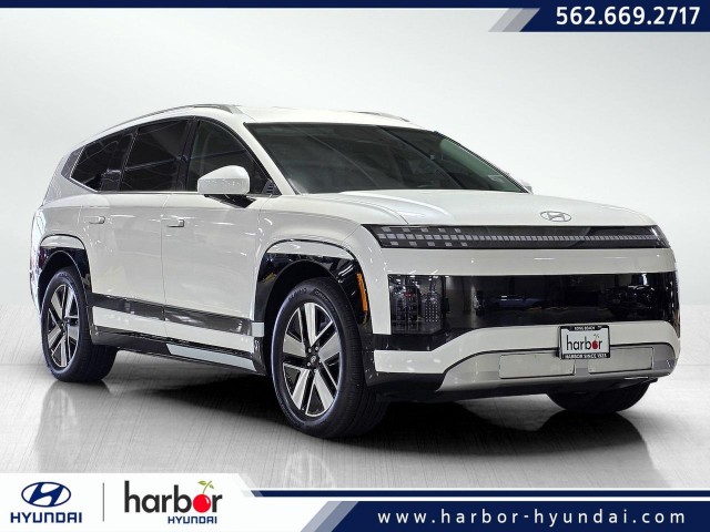 2026 Hyundai IONIQ 9 SEL's photo