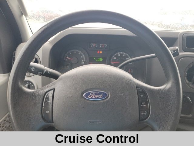 2013 Ford E-150 photo 6