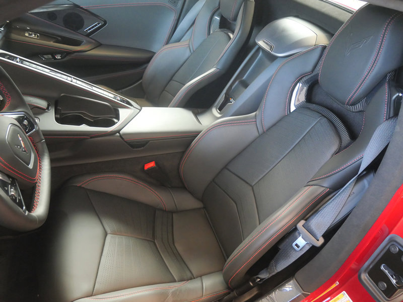 2024 Chevrolet Corvette Stingray 3LT photo 13