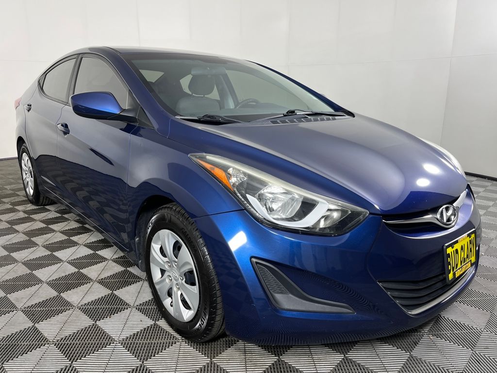 2016 Hyundai Elantra SE photo 3