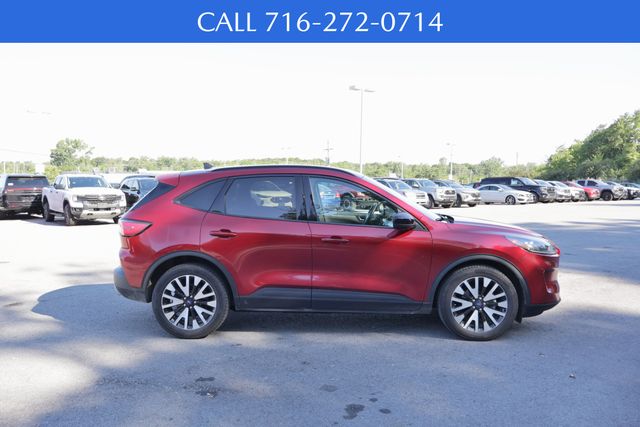2020 Ford Escape SE Sport Hybrid photo 6