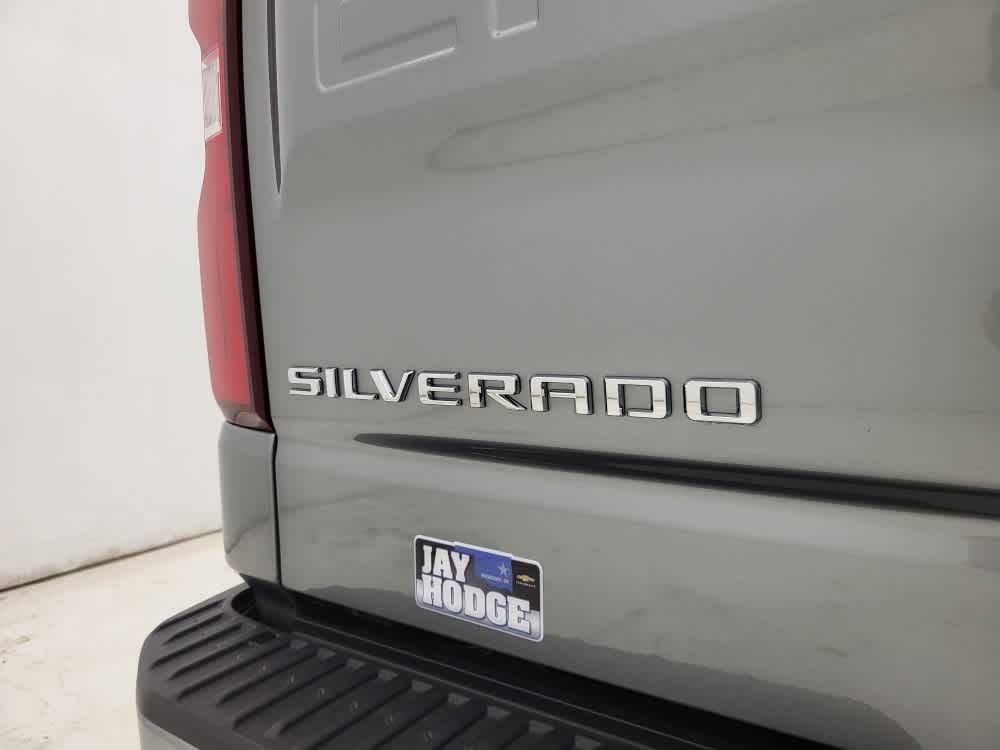 2025 Chevrolet Silverado High Country photo 31