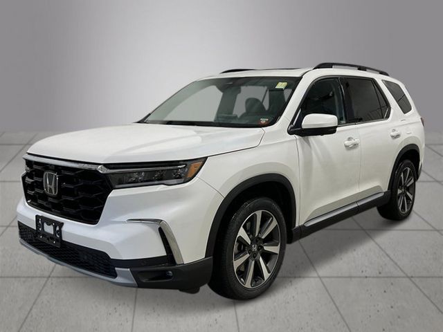 2025 Honda Pilot Elite's photo