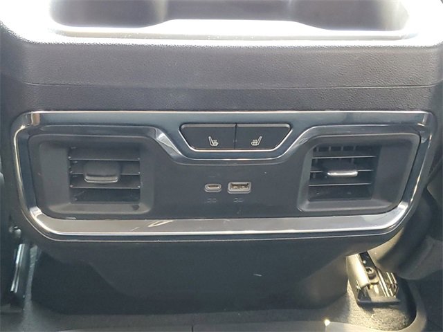 2022 Chevrolet Silverado 1500 High Country photo 25