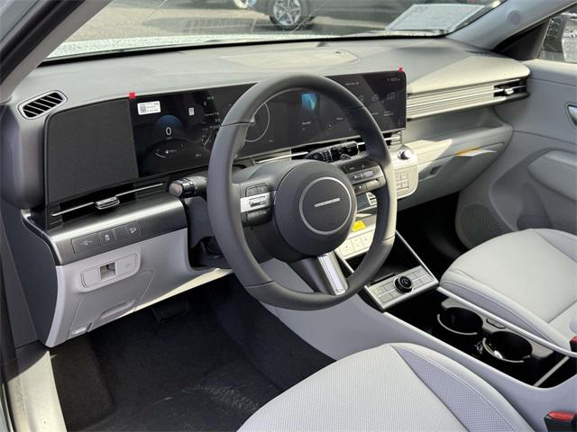 2026 Hyundai Kona SEL photo 2