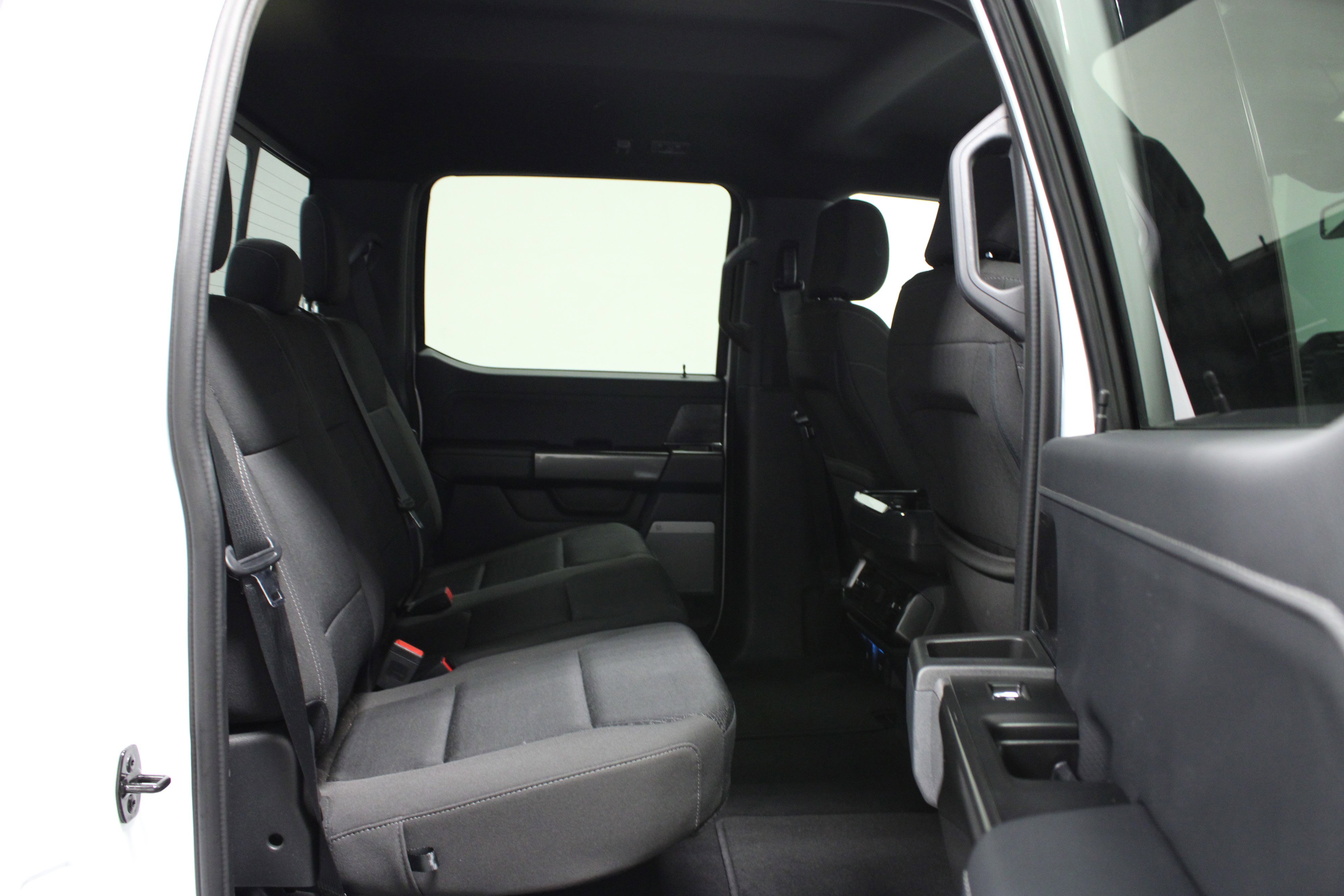 2023 Ford F-150 XLT photo 12