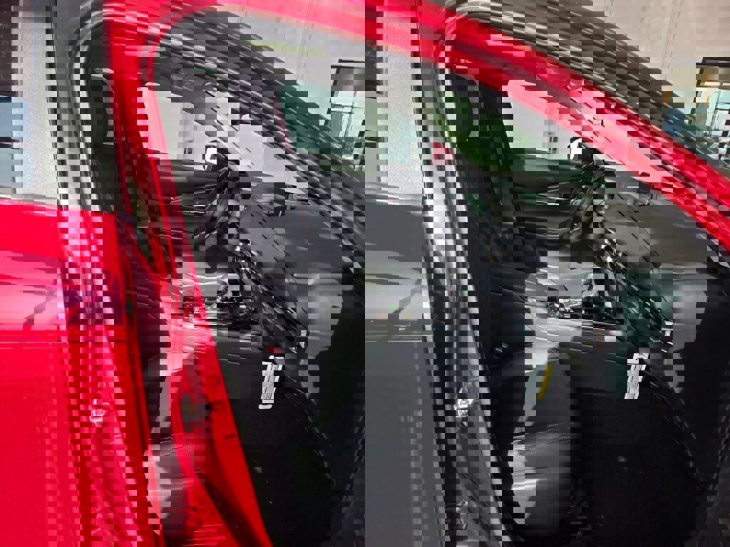 2025 Mazda CX-30 2.5 Select Sport photo 3