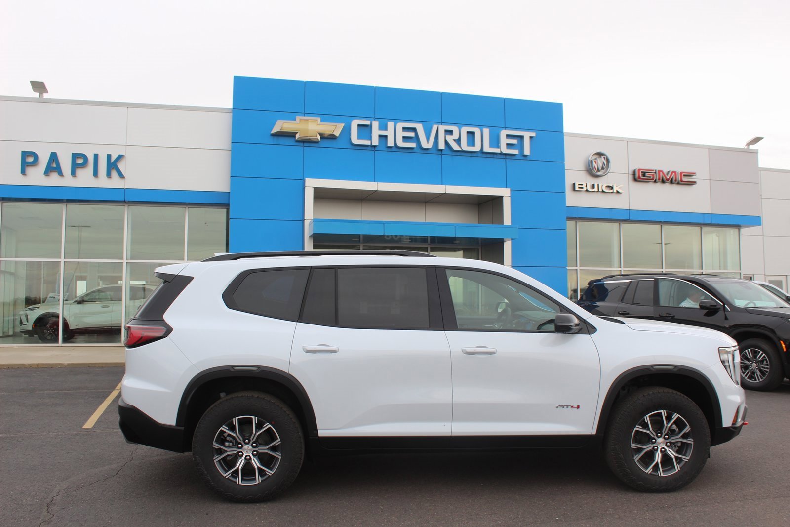 2026 GMC Acadia AT4's photo