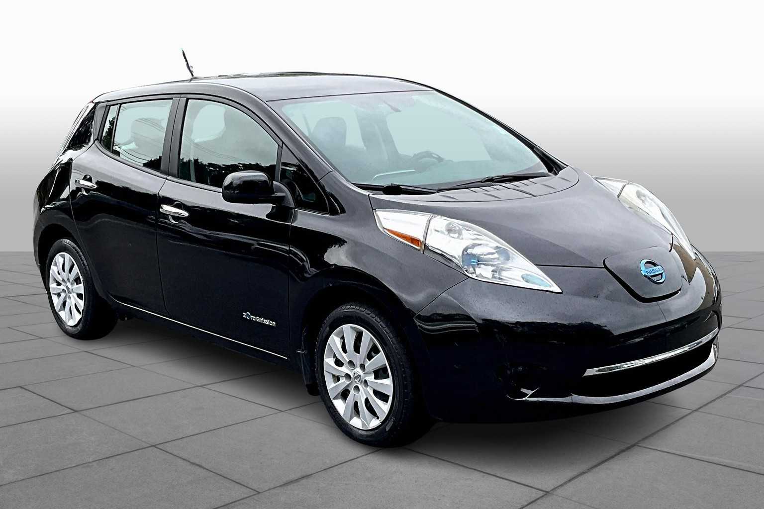 Used 2013 Nissan LEAF S with VIN 1N4AZ0CP2DC422512 for sale in Bluffton, SC