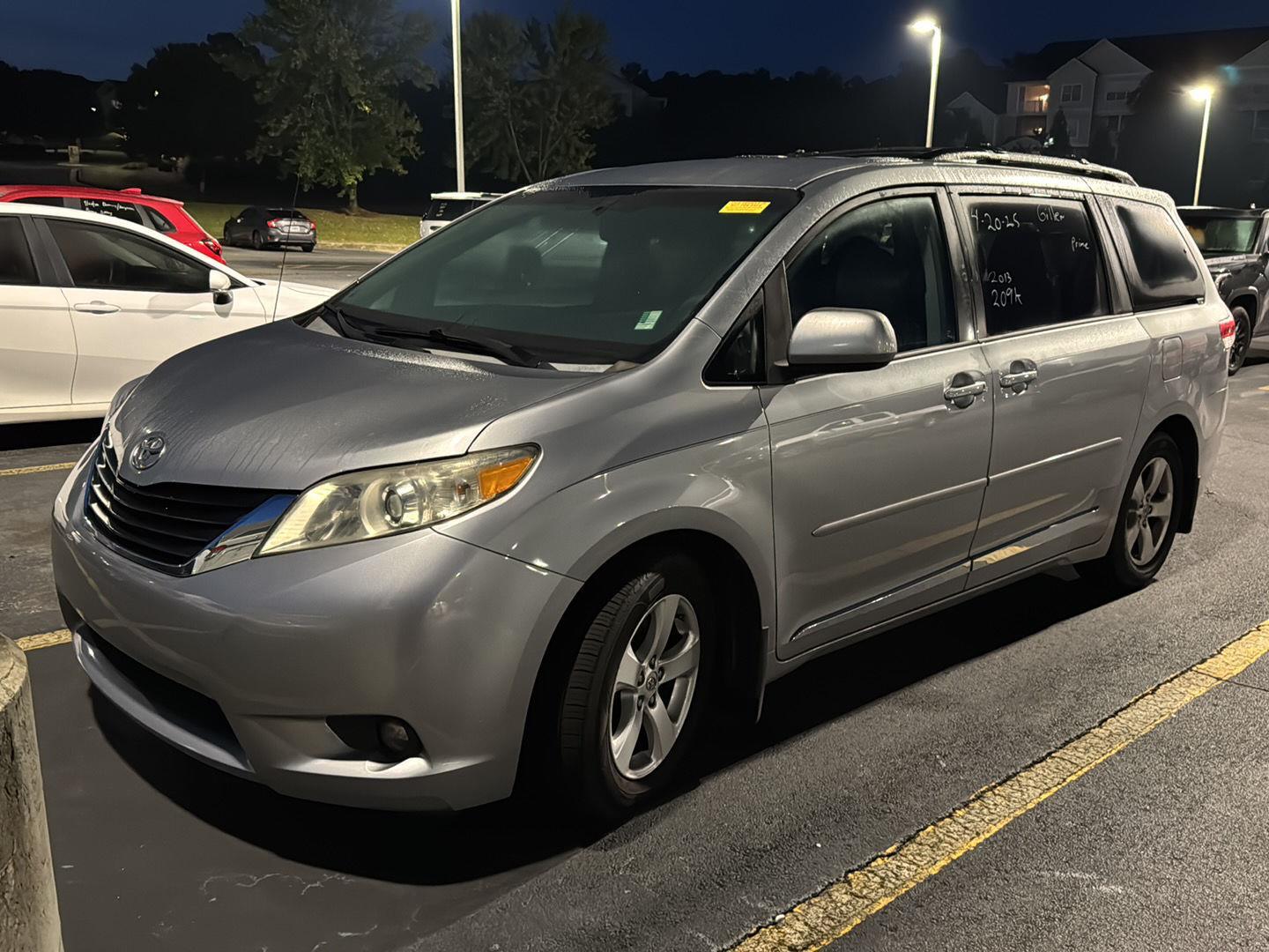 2013 Toyota Sienna LE