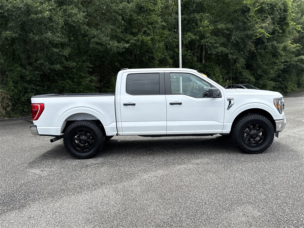 2023 Ford F-150 XLT photo 2